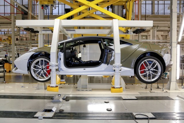 Сборочный конвейер Lamborghini