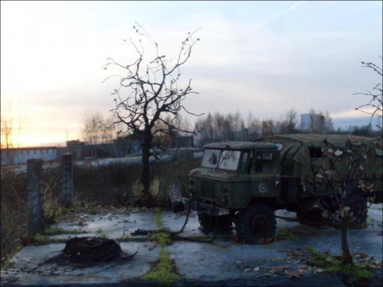 Грузовик из чернобыльской зоны (10 фото)