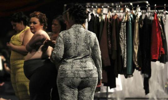 Нестандартный показ мод в Бразилии