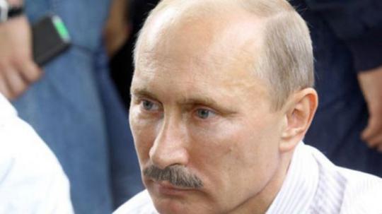 Необычный сайт фанатов Путина с усами