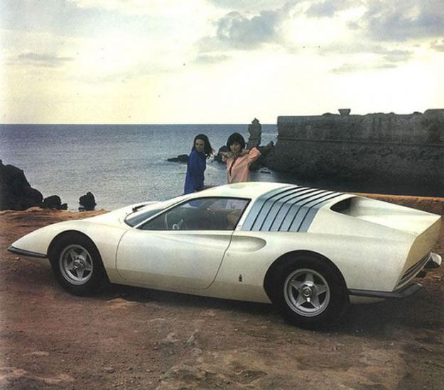 Огромная коллекция концептуальных автомобилей 70х годов