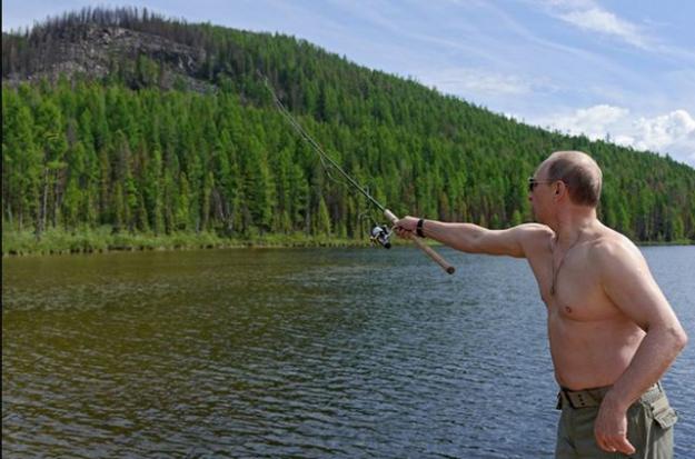 Как Путин и Медведев на рыбалку съездили