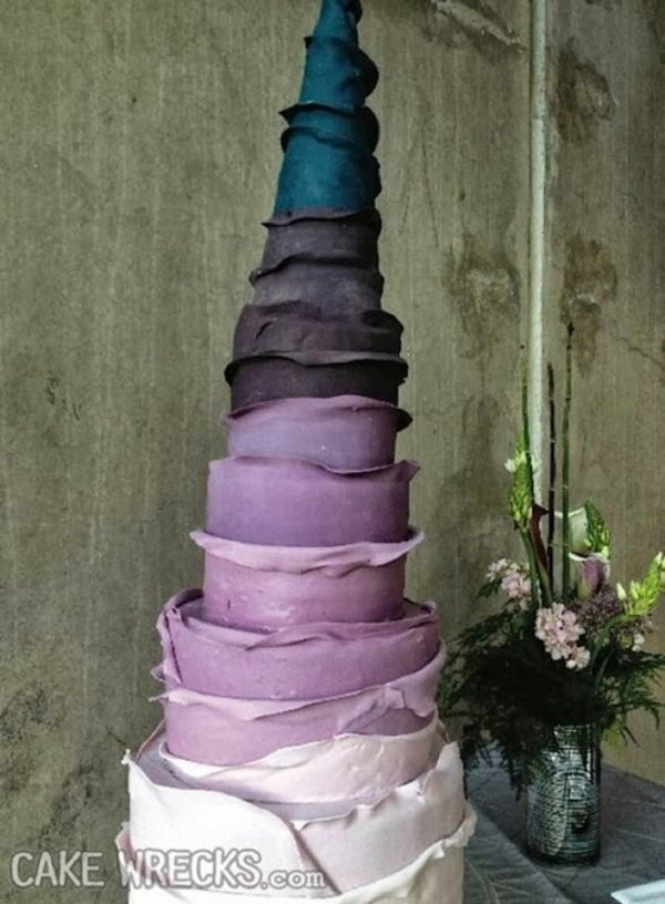 25 худших свадебных тортов