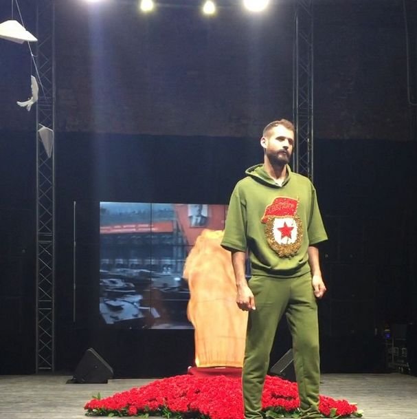 В Москве прошел модный показ «патриотической одежды» 