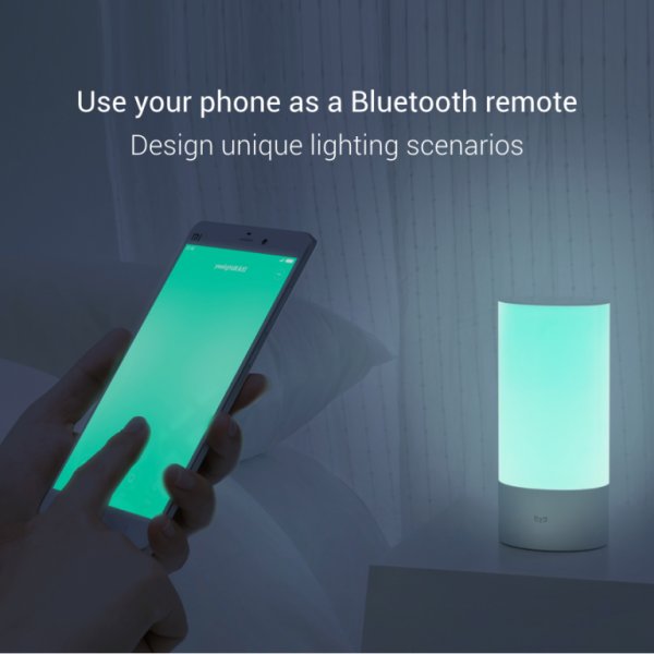 Xiaomi предлагает умный светильник Yeelight Bedside Lamp 