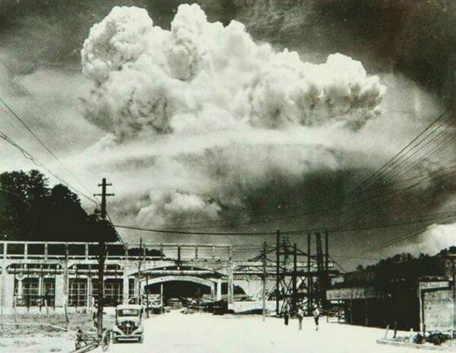 7. Нагасаки через 20 минут после взрыва атомной бомбы, 1945 год. история, фотографии
