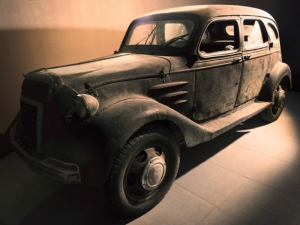 Единственный сохранившийся автомобиль Toyoda AA, обнаруженный в Сибири.