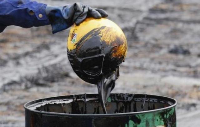 Что представляет собой баррель нефти и что из него можно получить