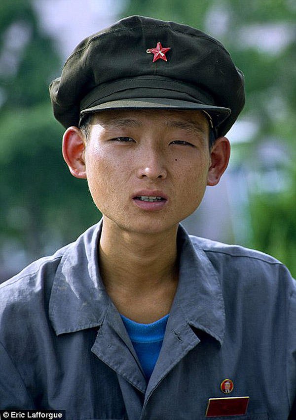 Запрещенные фотографии - северная корея, снятая скрытой камерой