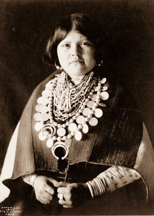1904 - 1924 годы: жизнь североамериканских индейцев в фотографиях
