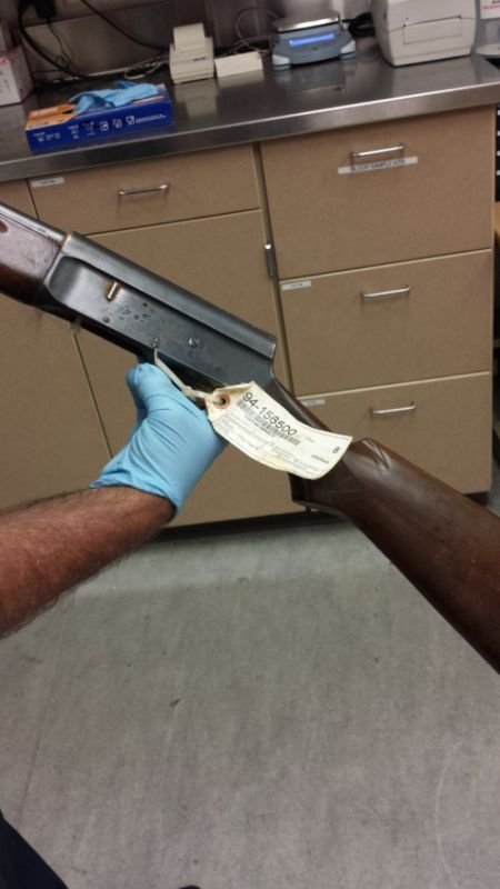 Полиция опубликовала фото ружья, из которого застрелился лидер группы Nirvana Курт Кобейн