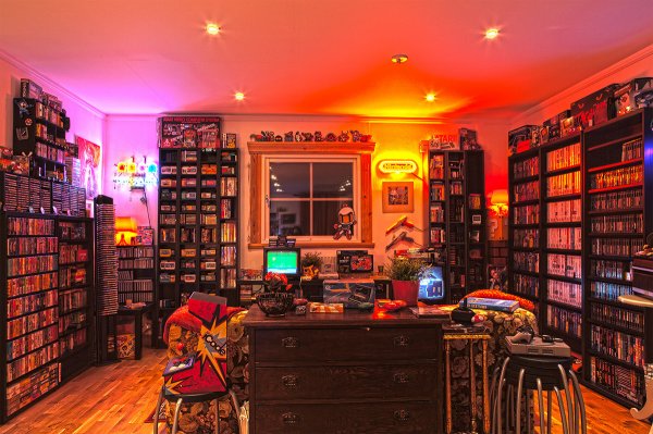 Как выглядят комнаты людей, которые реально помешаны на играх