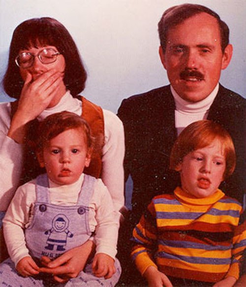 35 семейных снимков, которые стыдно держать в альбоме