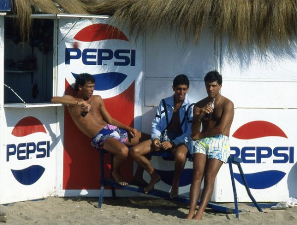 Пляжная мода в Чили восьмидесятых