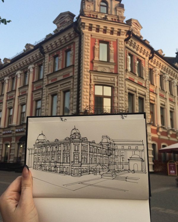 Студентке-архитектору из Казани не нужна даже линейка, чтобы рисовать проекты