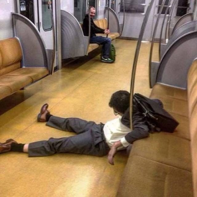 Фрики в метро
