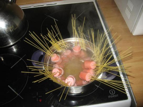 Как приготовить волосатые сосиски (8 фото)