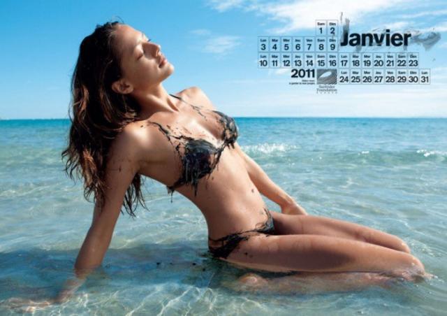 10 странных эротических календарей