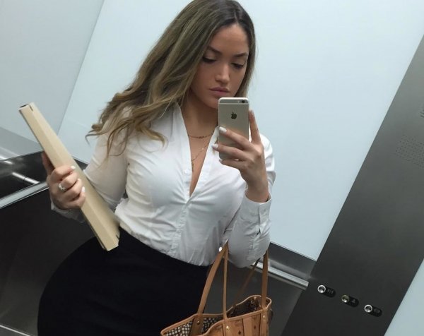 Ярдем Хахам — горячая юристка из Израиля, из-за которой плавится Instagram