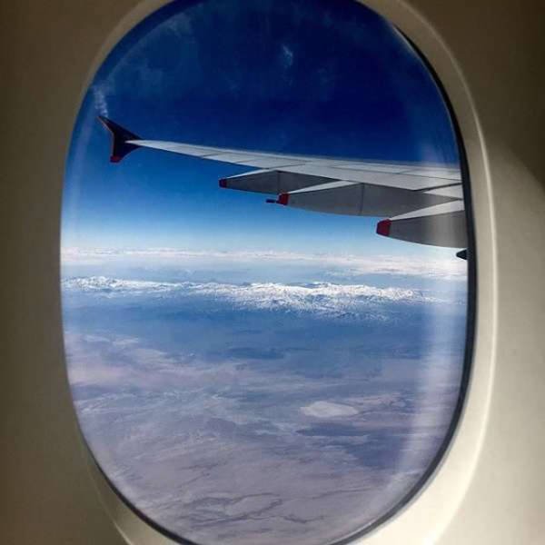 Потрясающий вид из окон самолетов