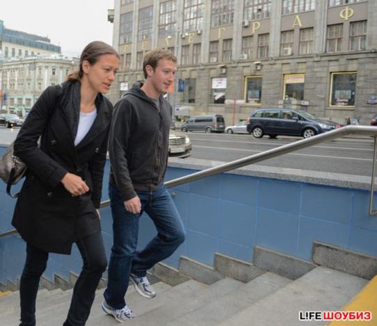 Основатель Facebook Марк Цукерберг приехал в Москву