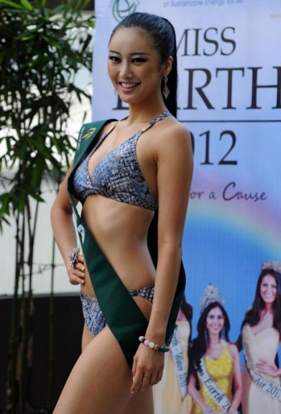 Девушки с конкурса «Мисс Земля 2012»